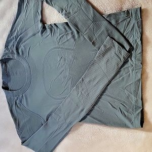 Lululemon Swiftly Long-Sleeve Race Length